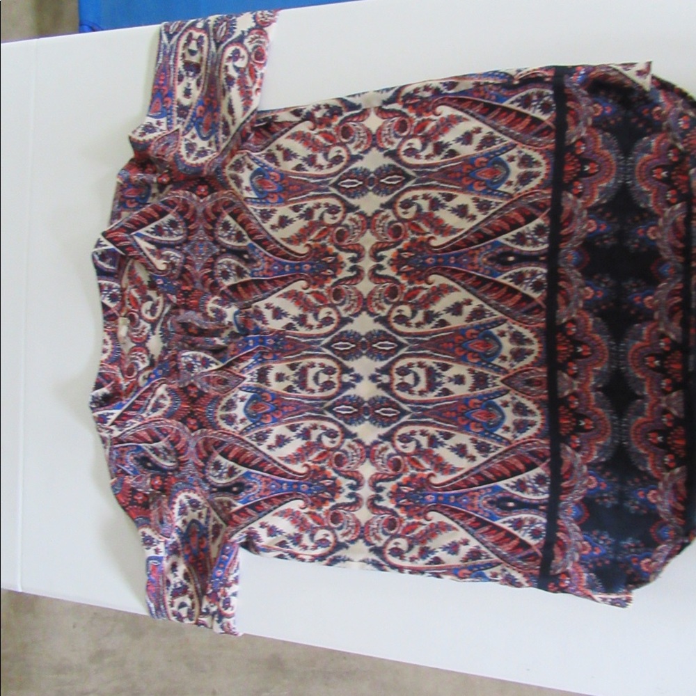 Colorful blouse - Picture 2 of 4